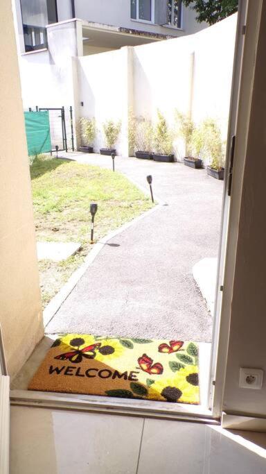 Apartament Cozy House With Garden Near Disney Villenoy Zewnętrze zdjęcie